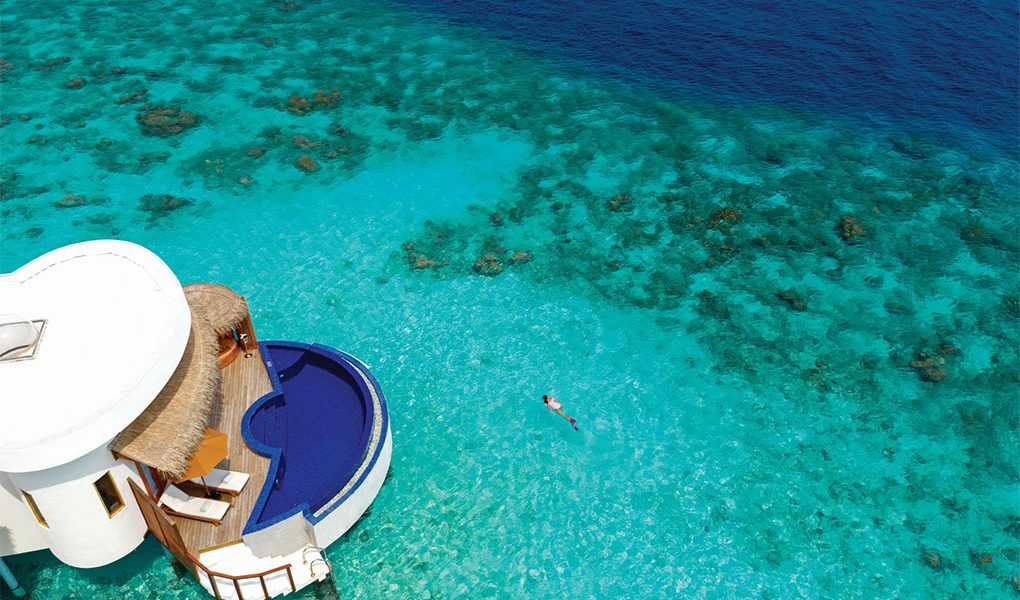 oblu-select-sangeli-villas-honeymoon-ocean-suite-exterior malediven