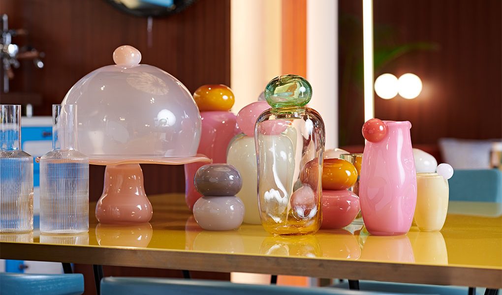 Glas-Objekte im Shop von Interior Designerin Stephanie Thatenhorst